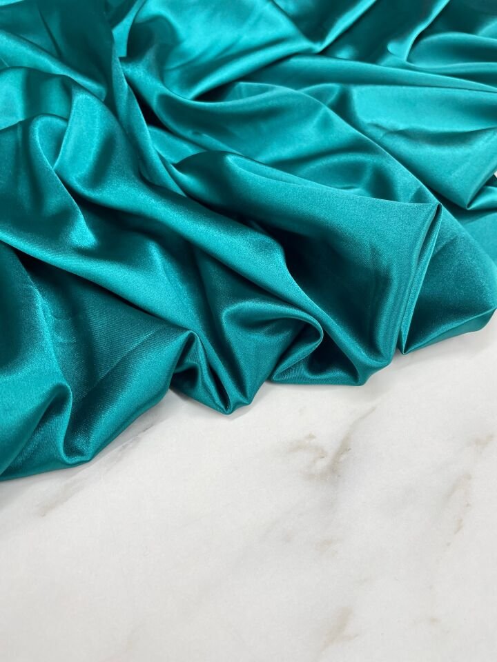 Petrol Mavisi Düz Elbiselik Likralı Saten Kumaş