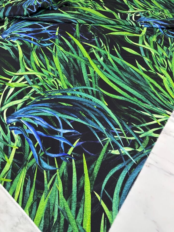 Çim Desen Elbiselik Gömleklik Krep Kumaş