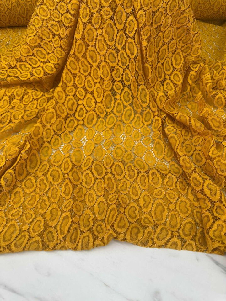 Saluar Dantel Kumaş