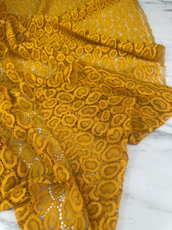 Saluar Dantel Kumaş