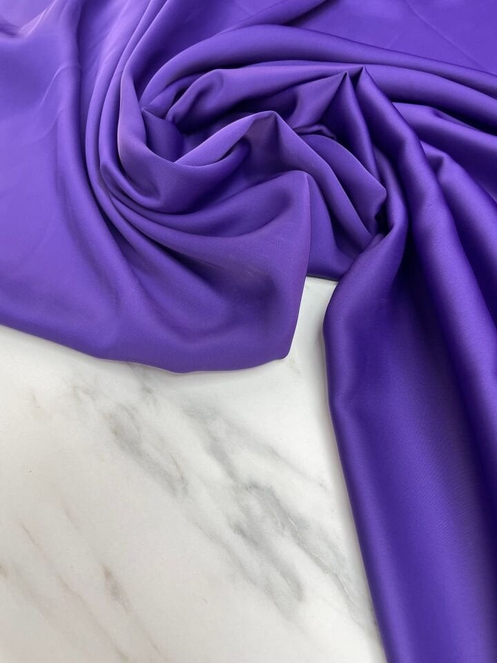 Koyu Mor Düz Elbiselik Likralı Saten Kumaş