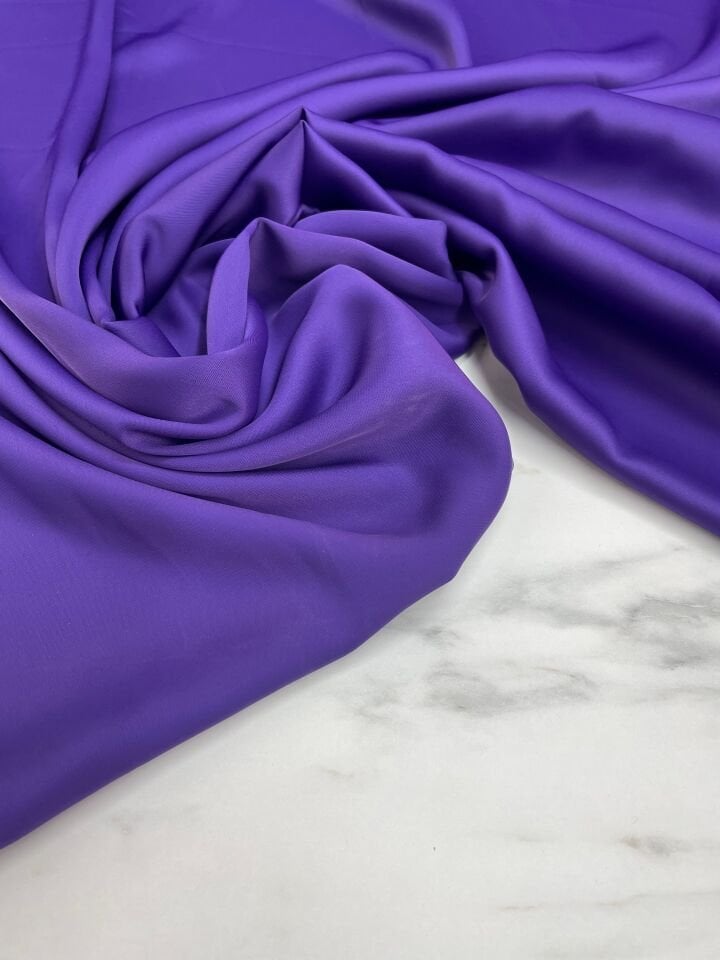 Koyu Mor Düz Elbiselik Likralı Saten Kumaş