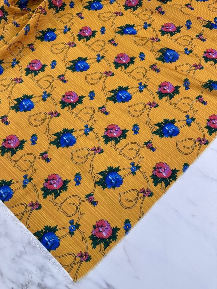 Sarı Türkmen Desen Elbiselik Gömleklik Krep Kumaş