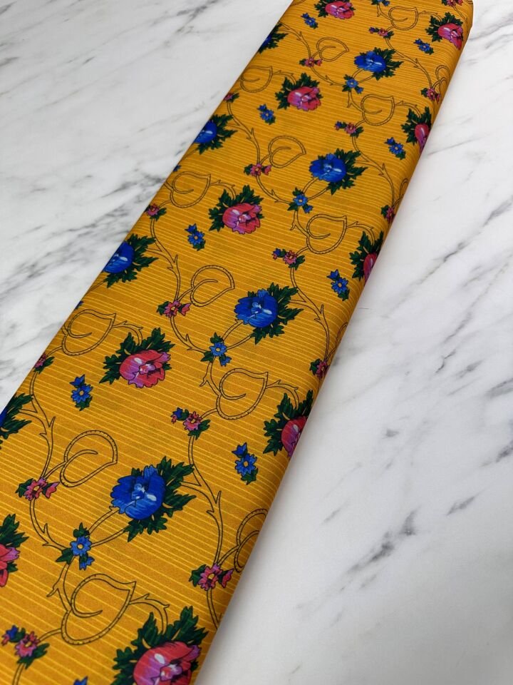 Sarı Türkmen Desen Elbiselik Gömleklik Krep Kumaş