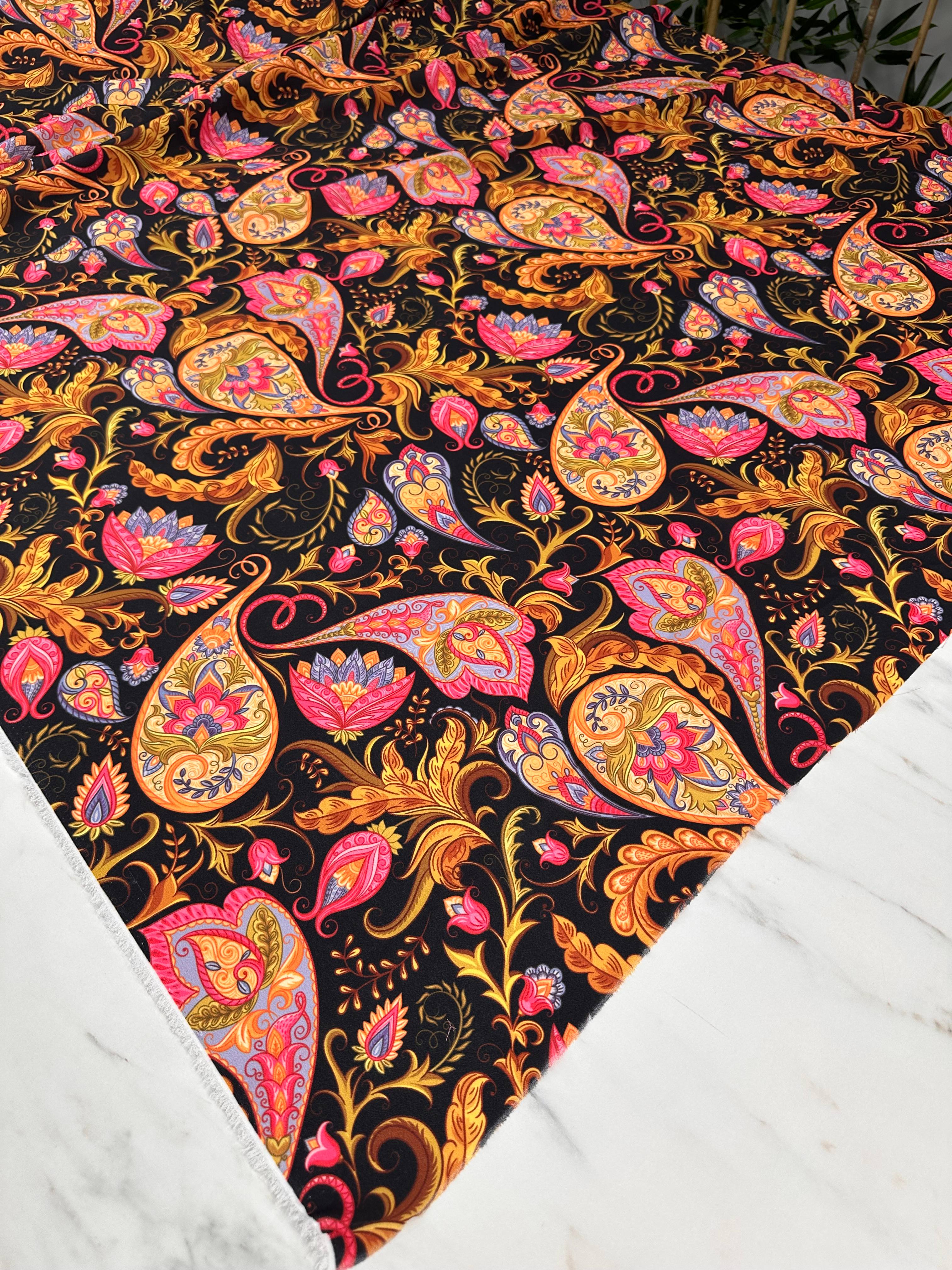 Özbek Desen Elbiselik Gömleklik Krep Kumaş