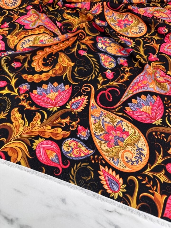 Özbek Desen Elbiselik Gömleklik Krep Kumaş