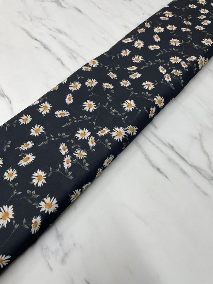 Siyah Papatya Desen Elbiselik Gömleklik Krep Kumaş