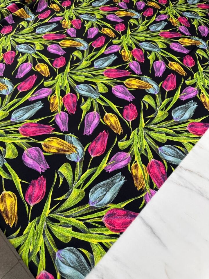 Renkli Lale Desen Elbiselik Gömleklik Krep Kumaş