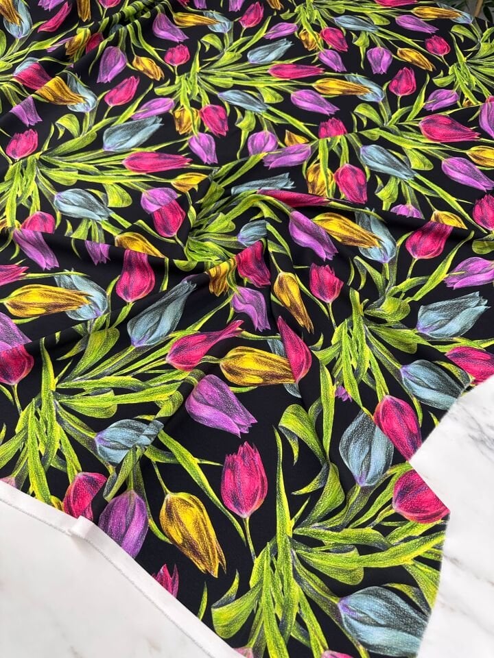 Renkli Lale Desen Elbiselik Gömleklik Krep Kumaş