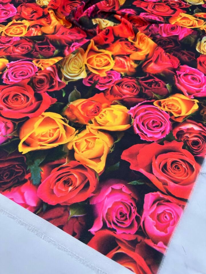 Gül Desen Elbiselik Gömleklik Krep Kumaş