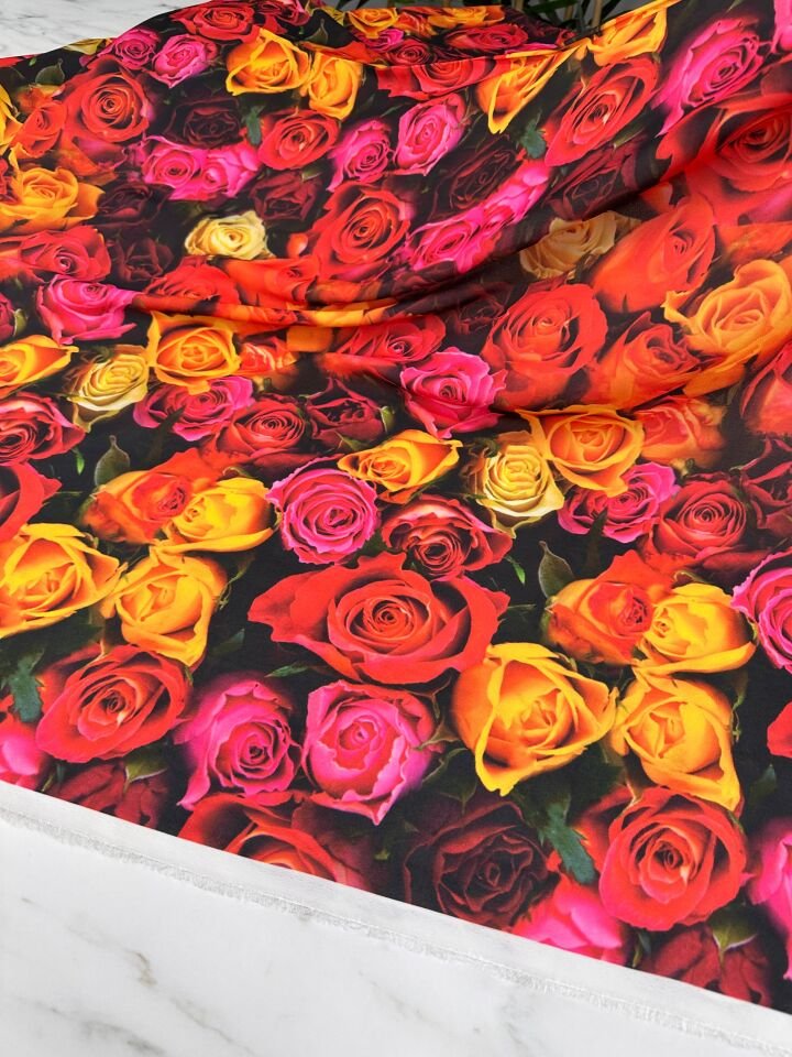 Gül Desen Elbiselik Gömleklik Krep Kumaş