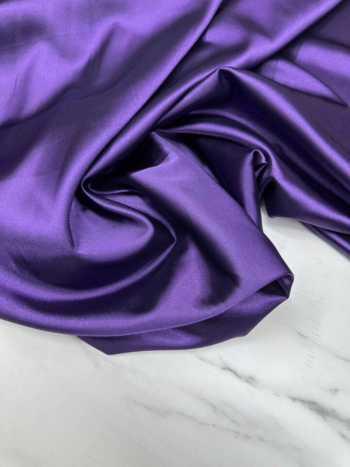 Mor  Renk Likralı Saten Kumaş