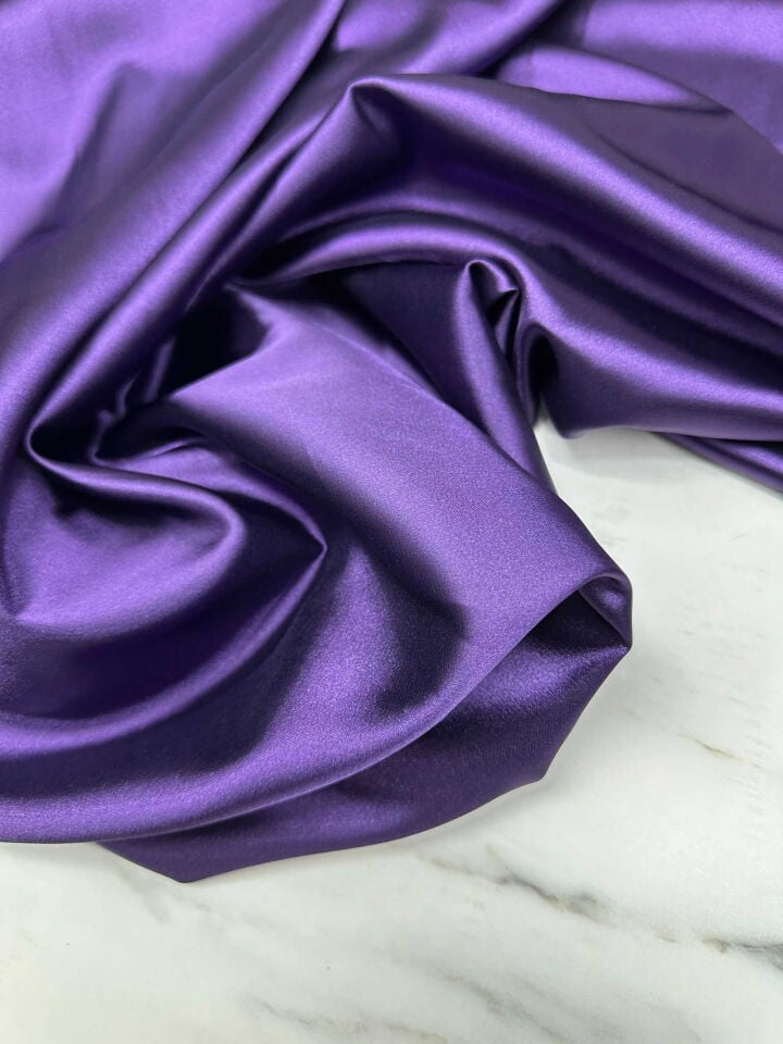 Mor  Renk Likralı Saten Kumaş