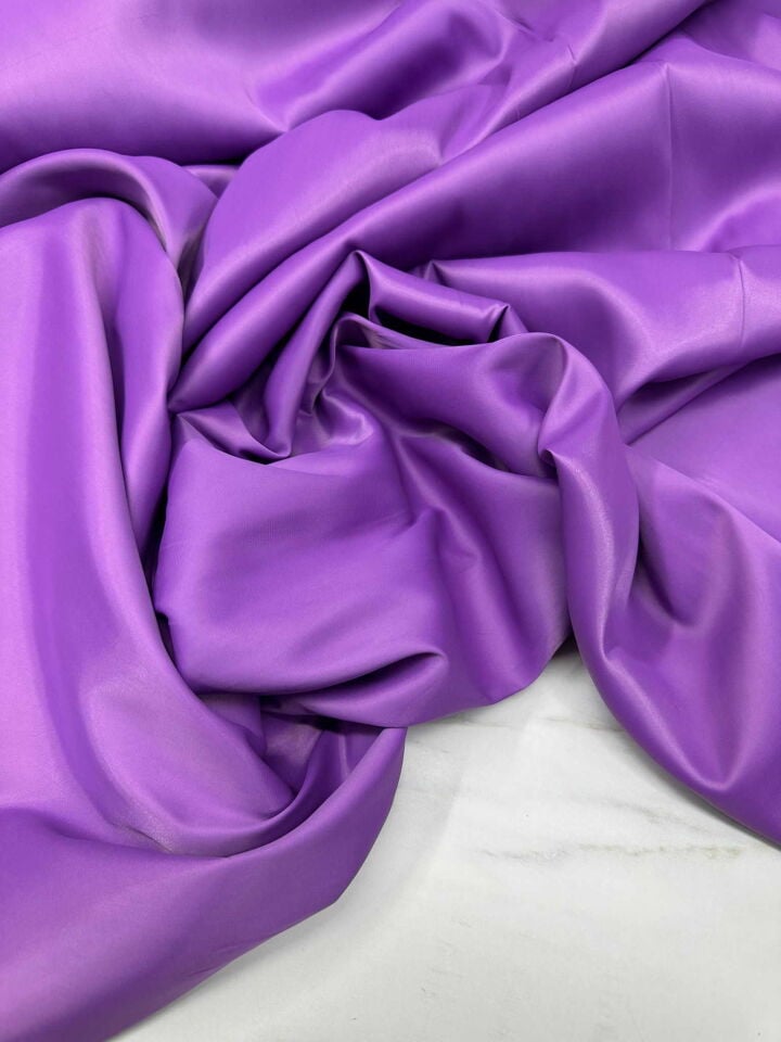 Leylak Renk Likralı Saten Kumaş