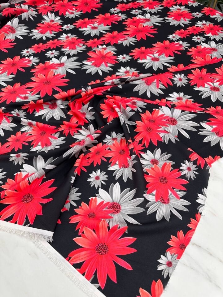 Kırmızı Lilyum Desen Elbiselik Gömleklik Krep Kumaş