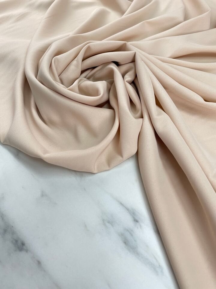 Krem Düz Elbiselik İpek Saten Kumaş