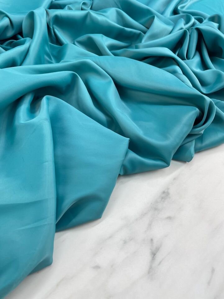 Turkuaz Düz Elbiselik İpek Saten Kumaş