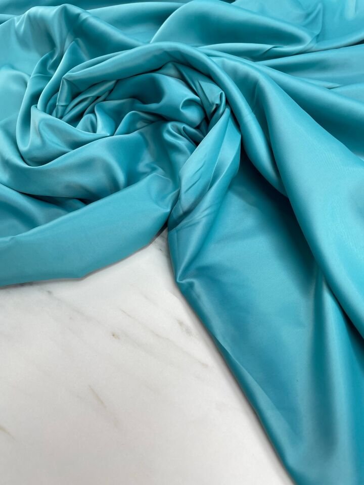 Turkuaz Düz Elbiselik İpek Saten Kumaş