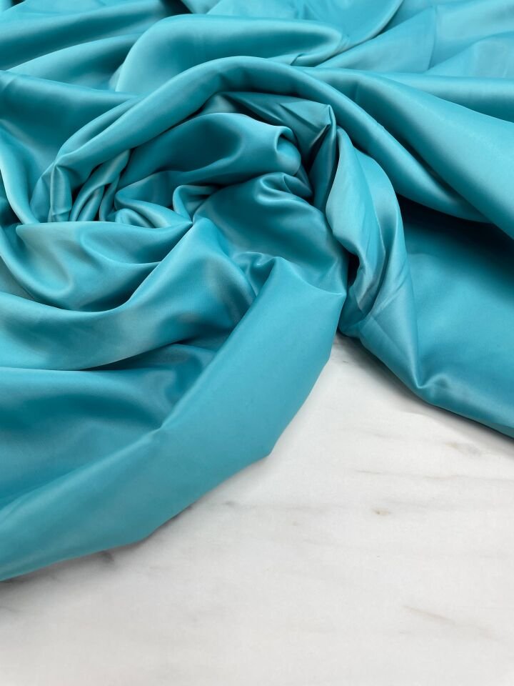 Turkuaz Düz Elbiselik İpek Saten Kumaş