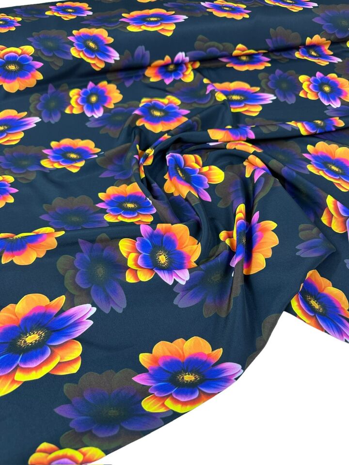 Geranium Desen Elbiselik Gömleklik Krep Kumaş