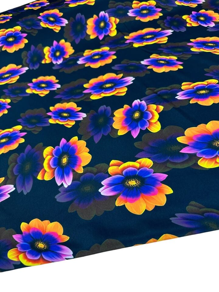 Geranium Desen Elbiselik Gömleklik Krep Kumaş