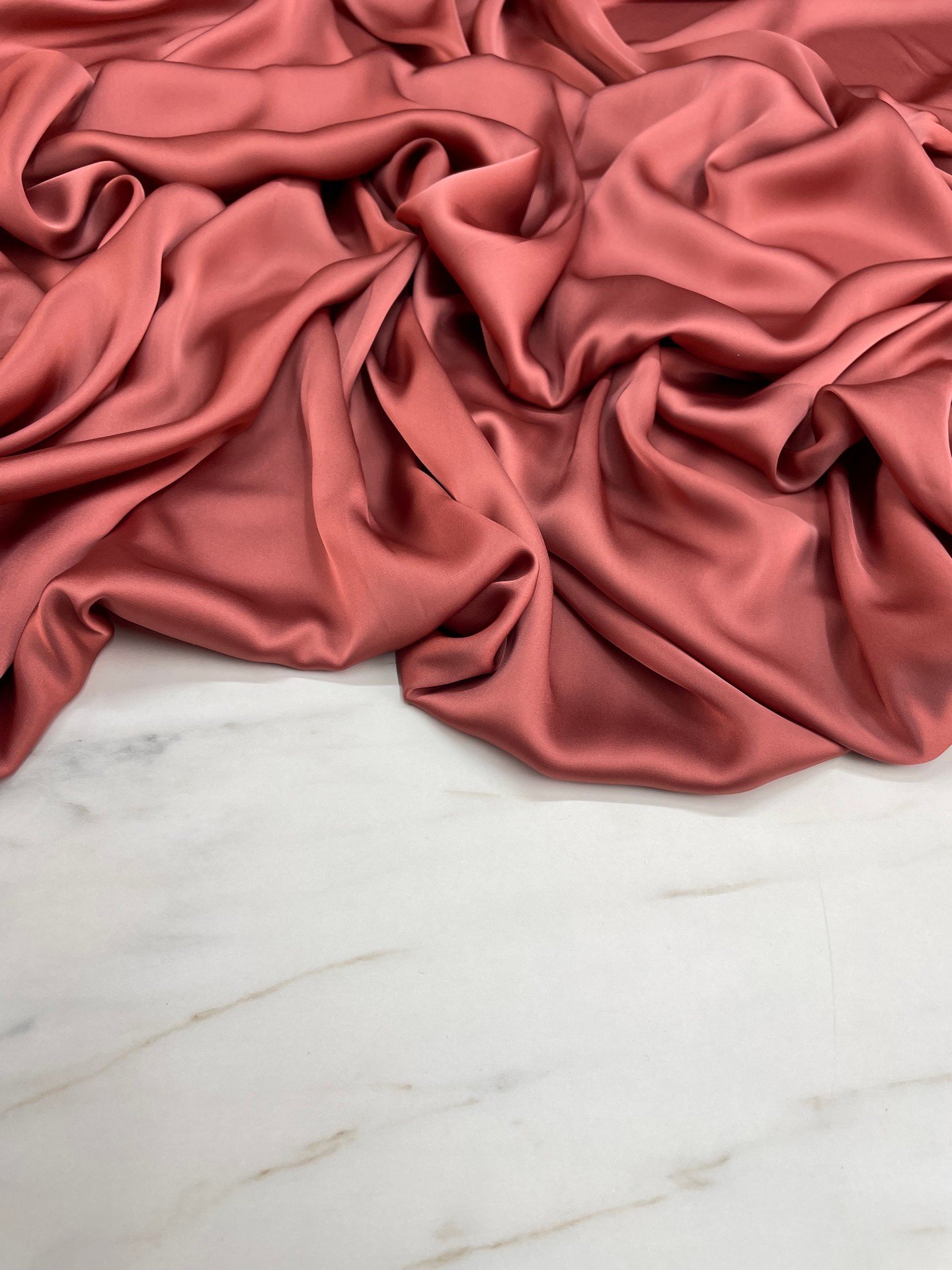 Somon Düz Elbiselik İpek Saten Kumaş