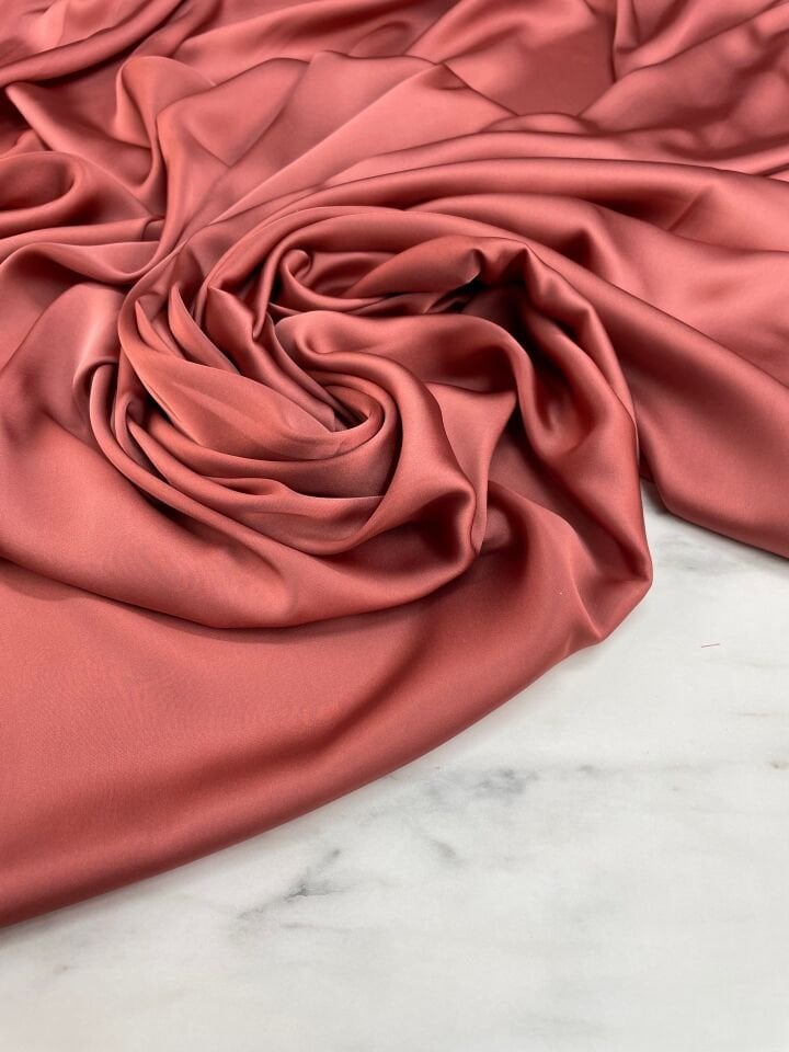Somon Düz Elbiselik İpek Saten Kumaş