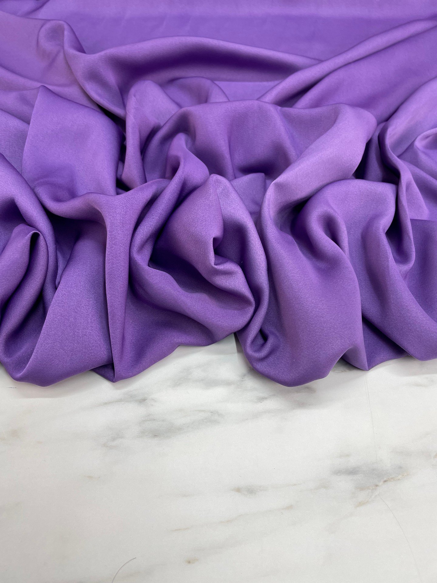 Lavanta Düz Elbiselik İpek Saten Kumaş