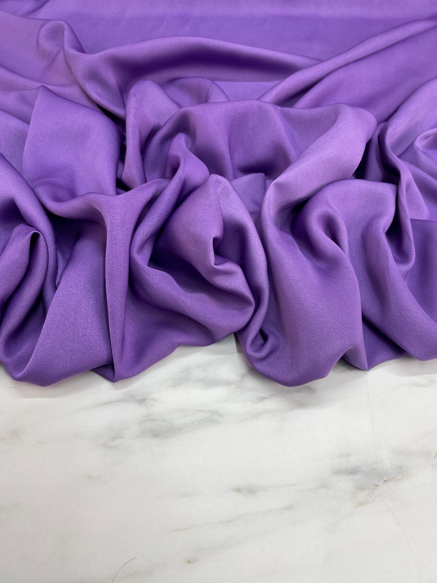 Lavanta Düz Elbiselik İpek Saten Kumaş