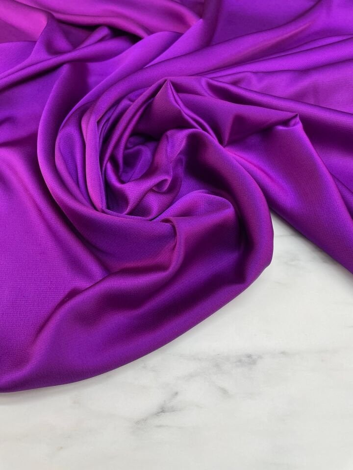 Mor Düz Elbiselik İpek Saten Kumaş