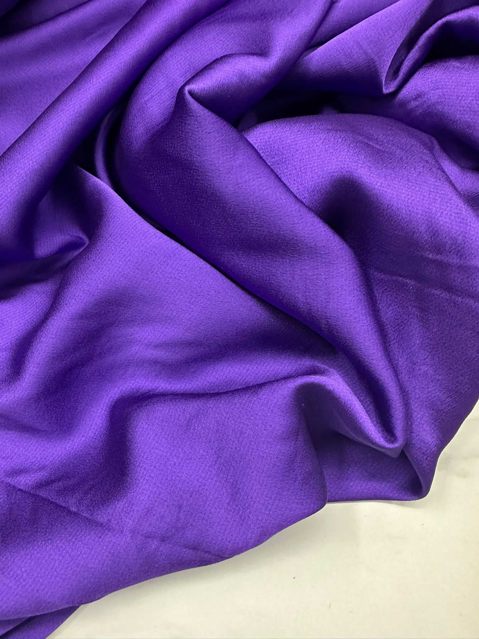 Mor Düz Elbiselik İpek Saten Kumaş