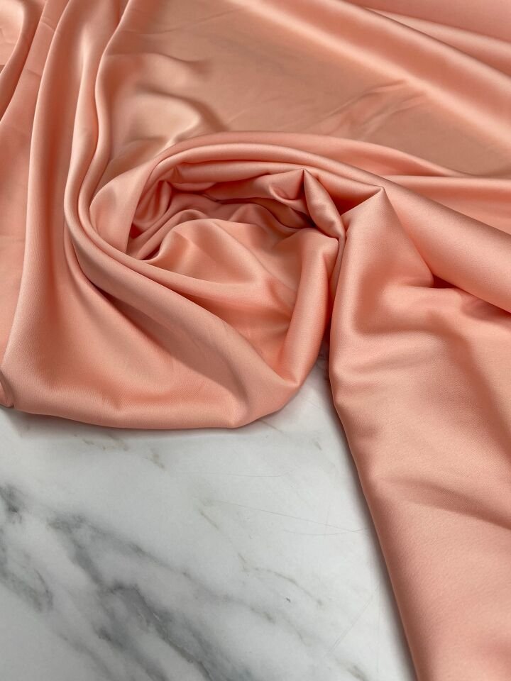 Şeftali Düz Elbiselik İpek Saten Kumaş