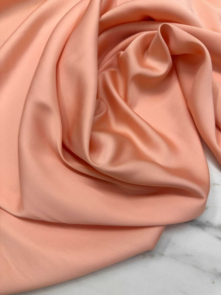 Şeftali Düz Elbiselik İpek Saten Kumaş