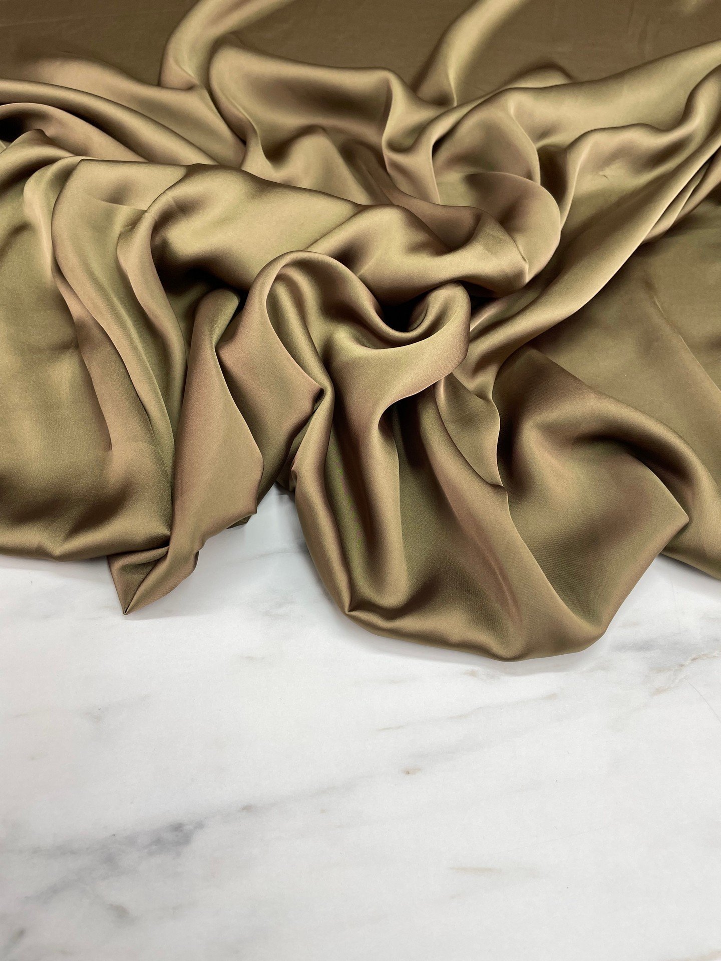 Düz Elbiselik İpek Saten Kumaş