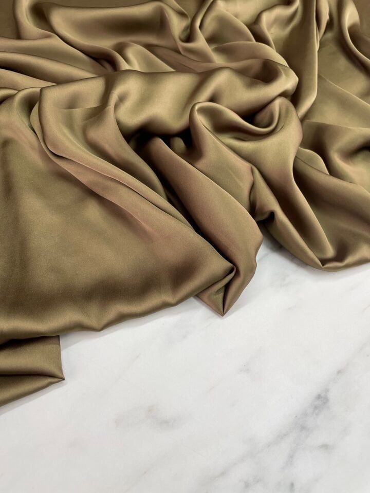 Düz Elbiselik İpek Saten Kumaş
