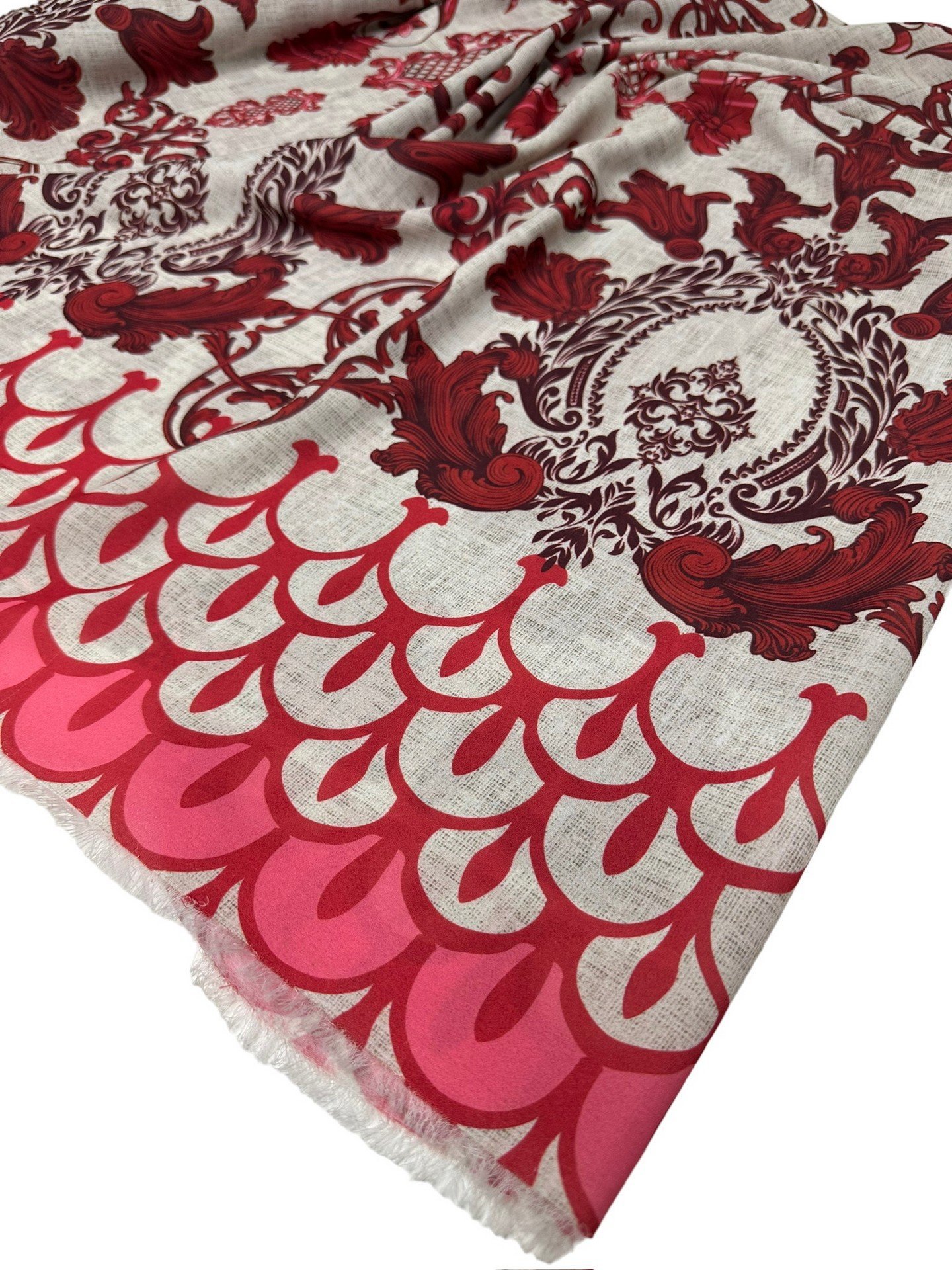 Nakış Desen Elbiselik Gömleklik Krep Kumaş