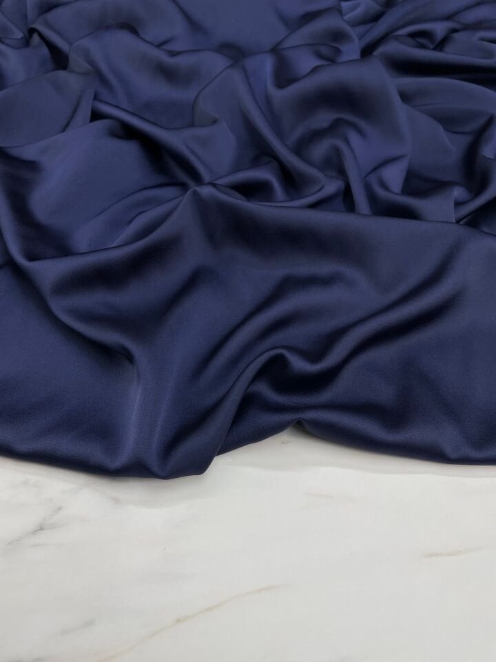 Lacivert Düz Elbiselik İpek Saten Kumaş