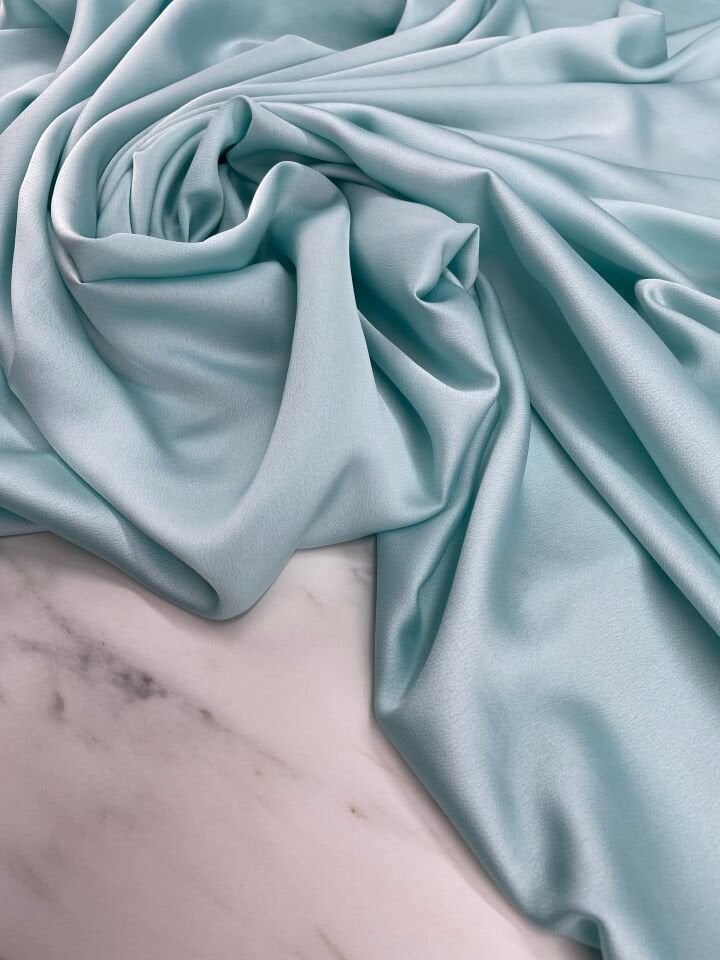 Cam Göbegi Düz Elbiselik İpek Saten Kumaş