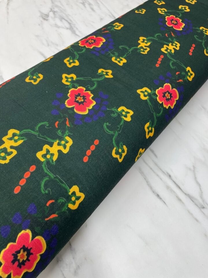 Yeşil Türkmen Desen Elbiselik Keten Kumaş