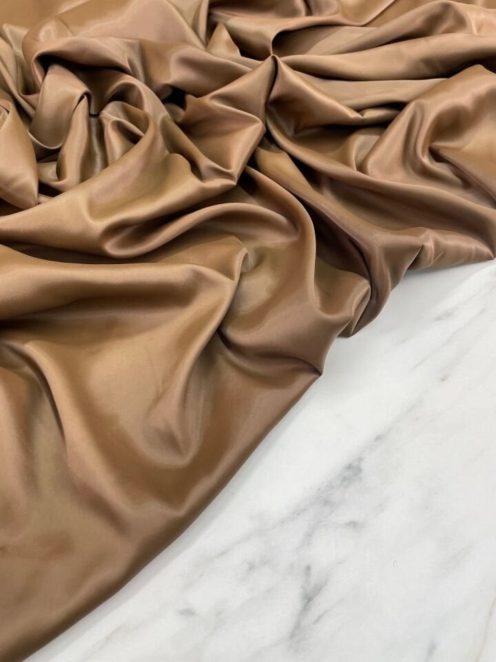 Kahverengi Düz Elbiselik İpek Saten Kumaş