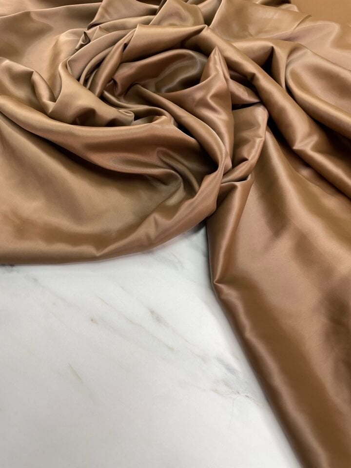 Kahverengi Düz Elbiselik İpek Saten Kumaş