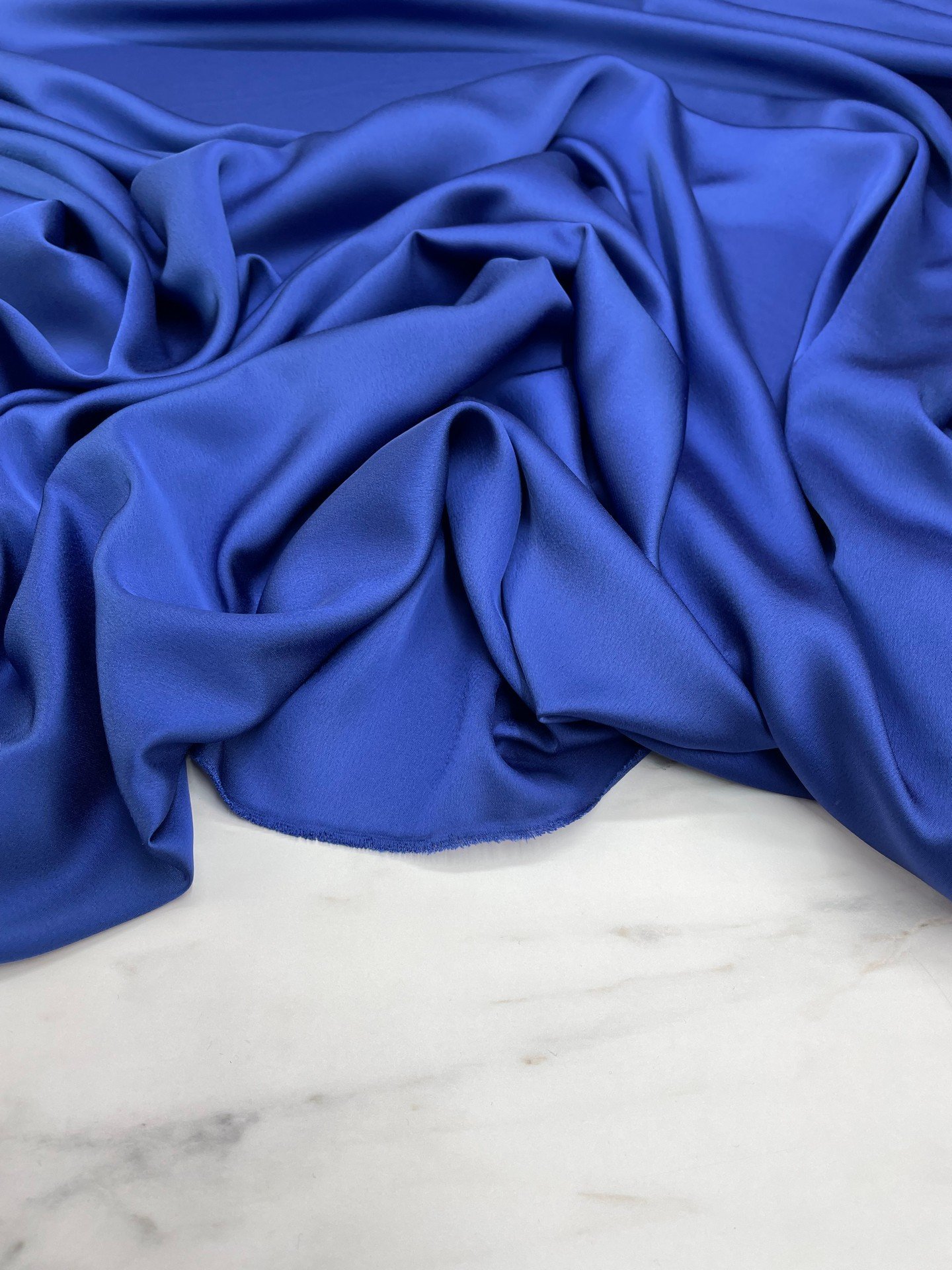 Mavi Düz Elbiselik İpek Saten Kumaş