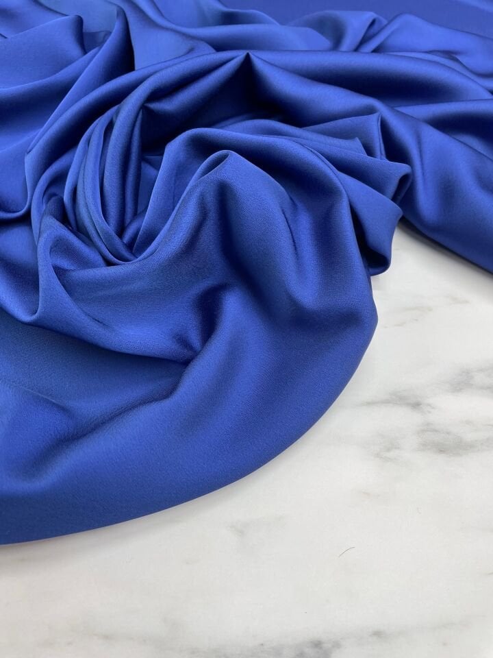 Mavi Düz Elbiselik İpek Saten Kumaş