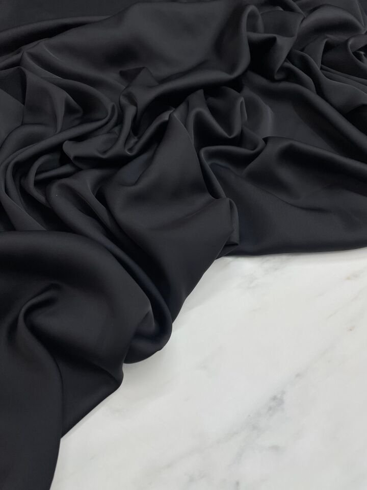 Siyah Düz Elbiselik İpek Saten Kumaş
