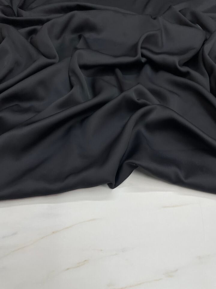Siyah Düz Elbiselik İpek Saten Kumaş