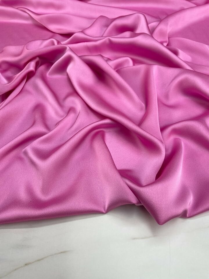 Pembe Düz Elbiselik İpek Saten Kumaş
