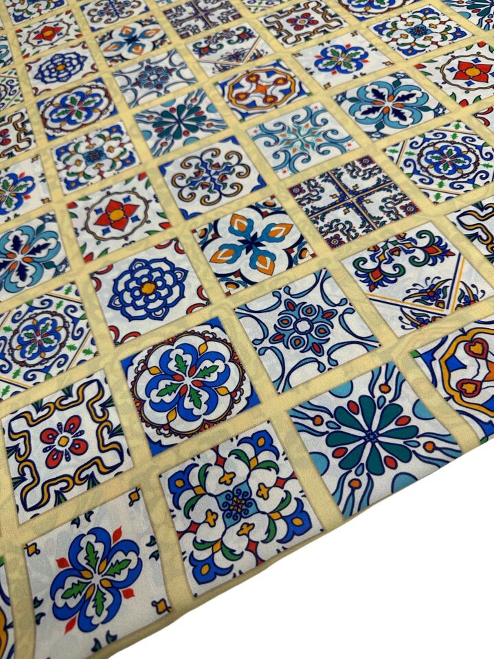 Nakış Desen Elbiselik Gömleklik Krep Kumaş