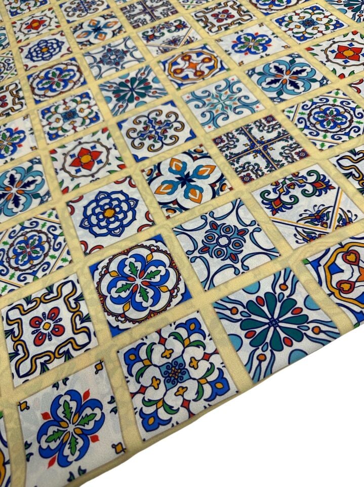 Nakış Desen Elbiselik Gömleklik Krep Kumaş