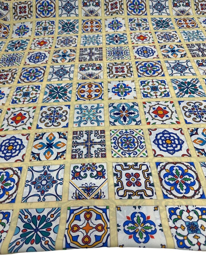 Nakış Desen Elbiselik Gömleklik Krep Kumaş