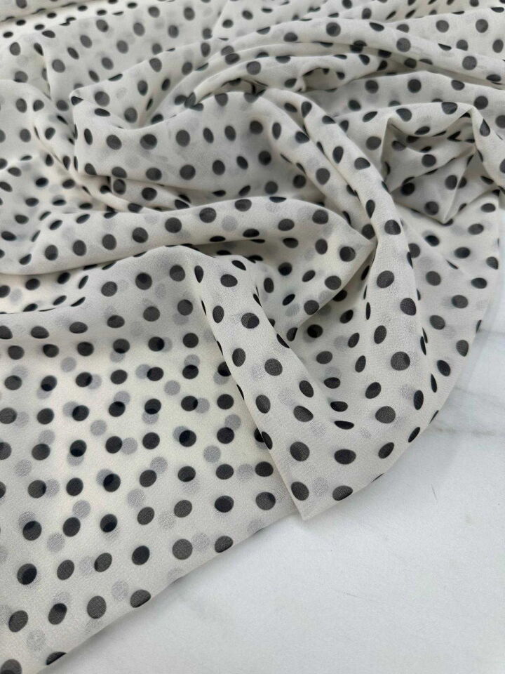Puantiye Şifon